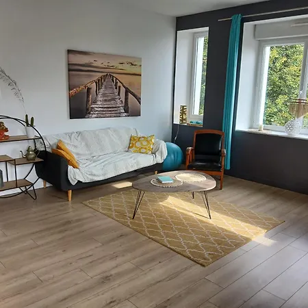Loft Avec Jardin Au Bord De L'eau Au Rdc D'une Ancienne Ecole